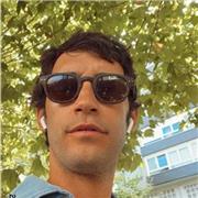 Me gustaría dar clases de historia o historia del arte, soy una persona empatices u optimista que me gusta ayudar a los demás y esta me parece una idea de hacerlo de manera directa